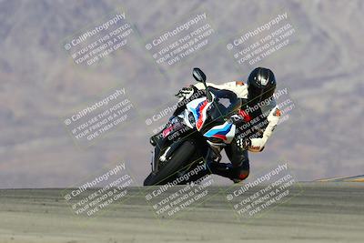 media/Feb-12-2022-SoCal Trackdays (Sat) [[3b21b94a56]]/Turn 9 Set 2 (1140am)/